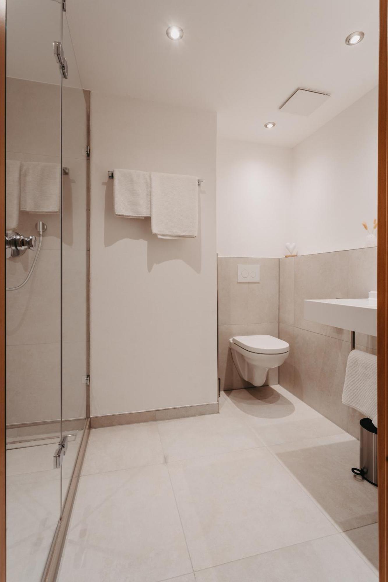 Hirschenwirt Hotel Eichstatt Luaran gambar